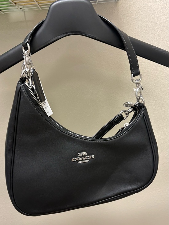 Coach Handbags - Coach twisted Teri Black Leather Shoulder Bag with Silver Hardware